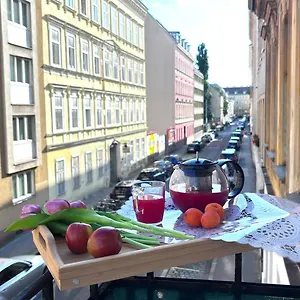  Apartament Big And Comfortable Mariahilfer
